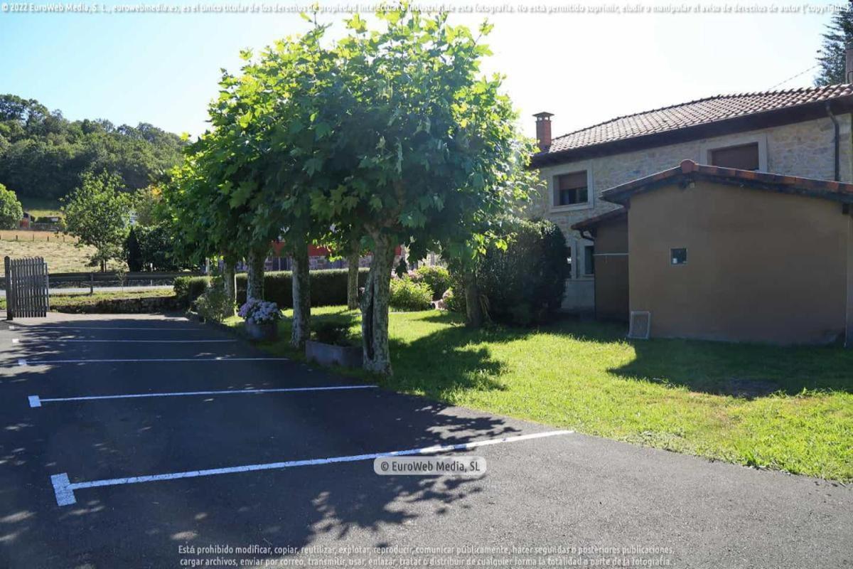 El Puentin Del Sella Con Wifi Y Parking Gratuito Lägenhet Onís Exteriör bild