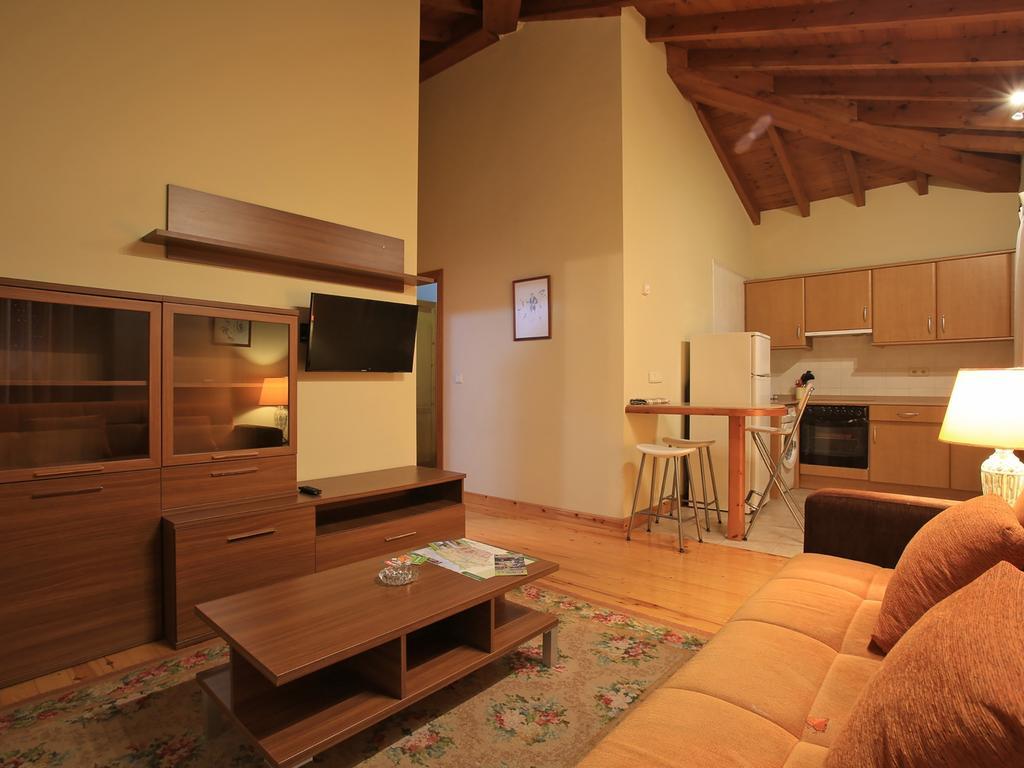 El Puentin Del Sella Con Wifi Y Parking Gratuito Lägenhet Onís Rum bild